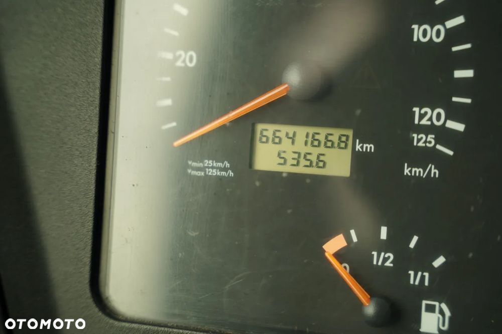Mercedes-Benz TOURISMO / EURO 5 / SPROWADZONY / - 39