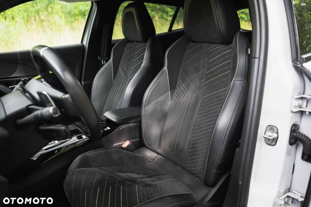 Peugeot 2008 - 17
