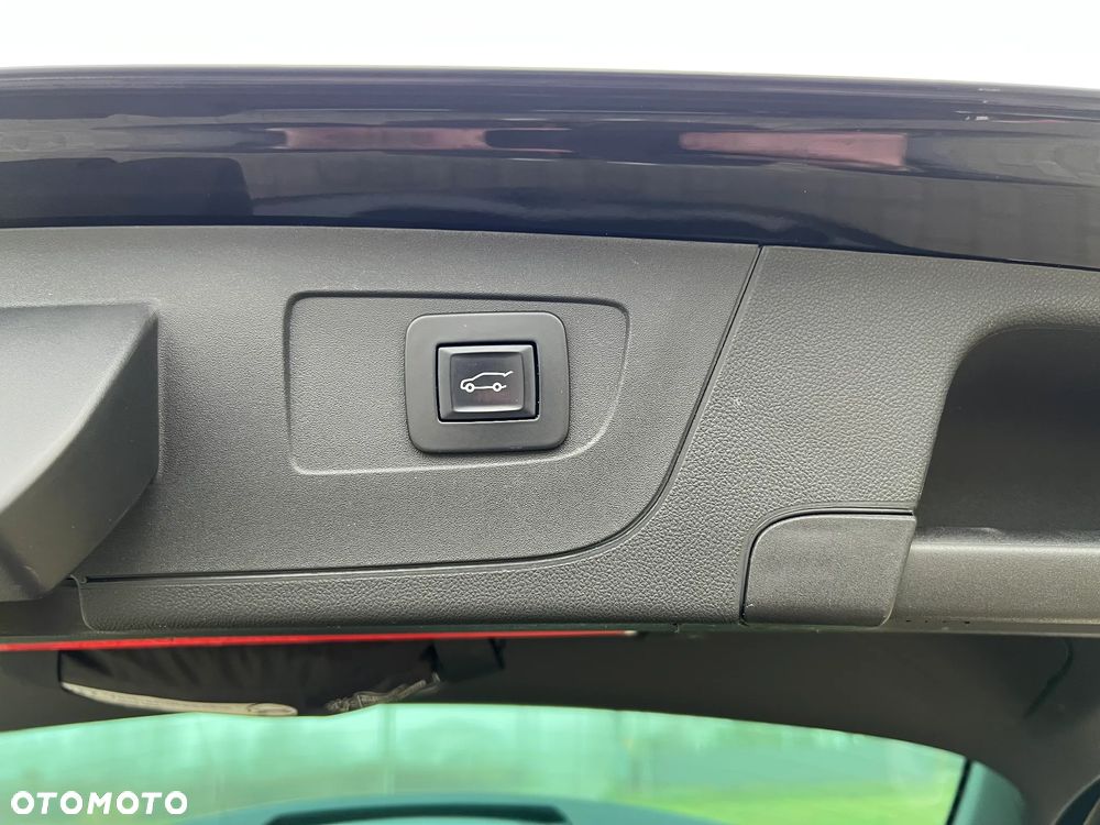 Opel Insignia 2.0 T 4x4 GSi + S&S - 31