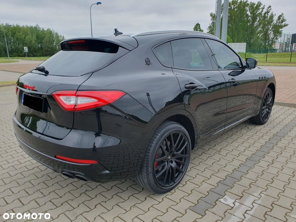 Maserati Levante S Q4 - 7