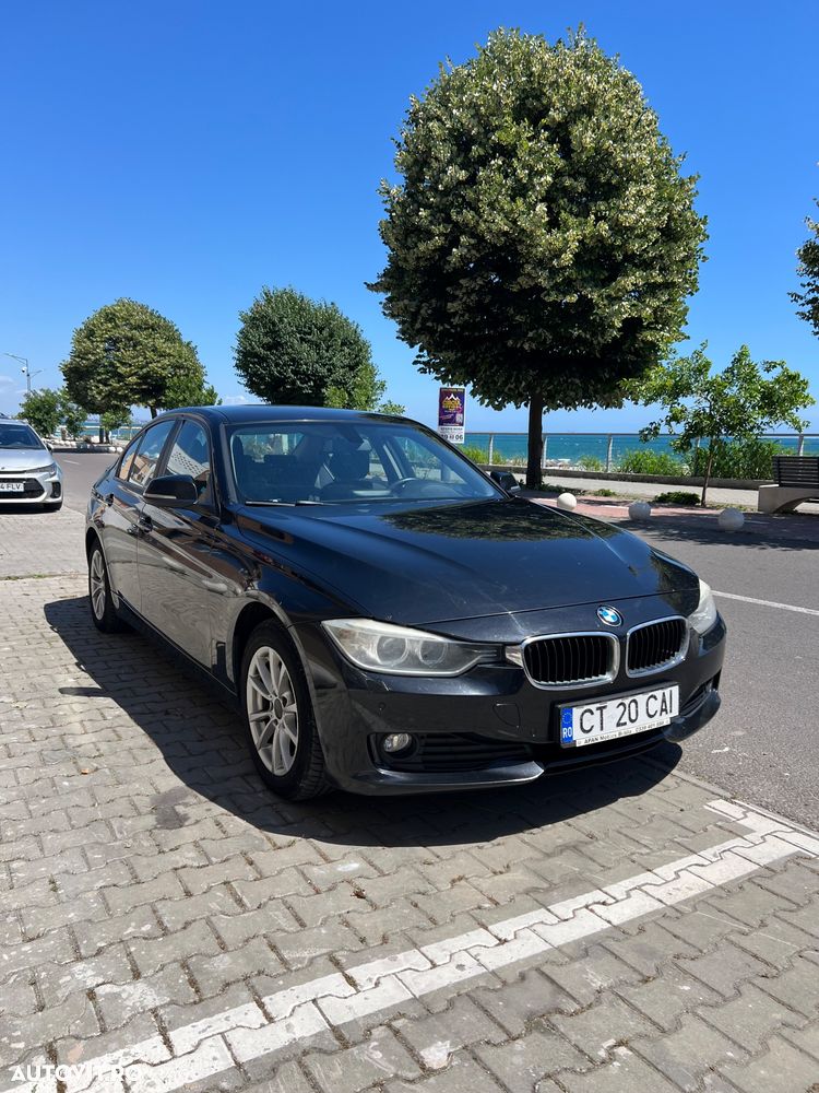 BMW Seria 3 318d - 1