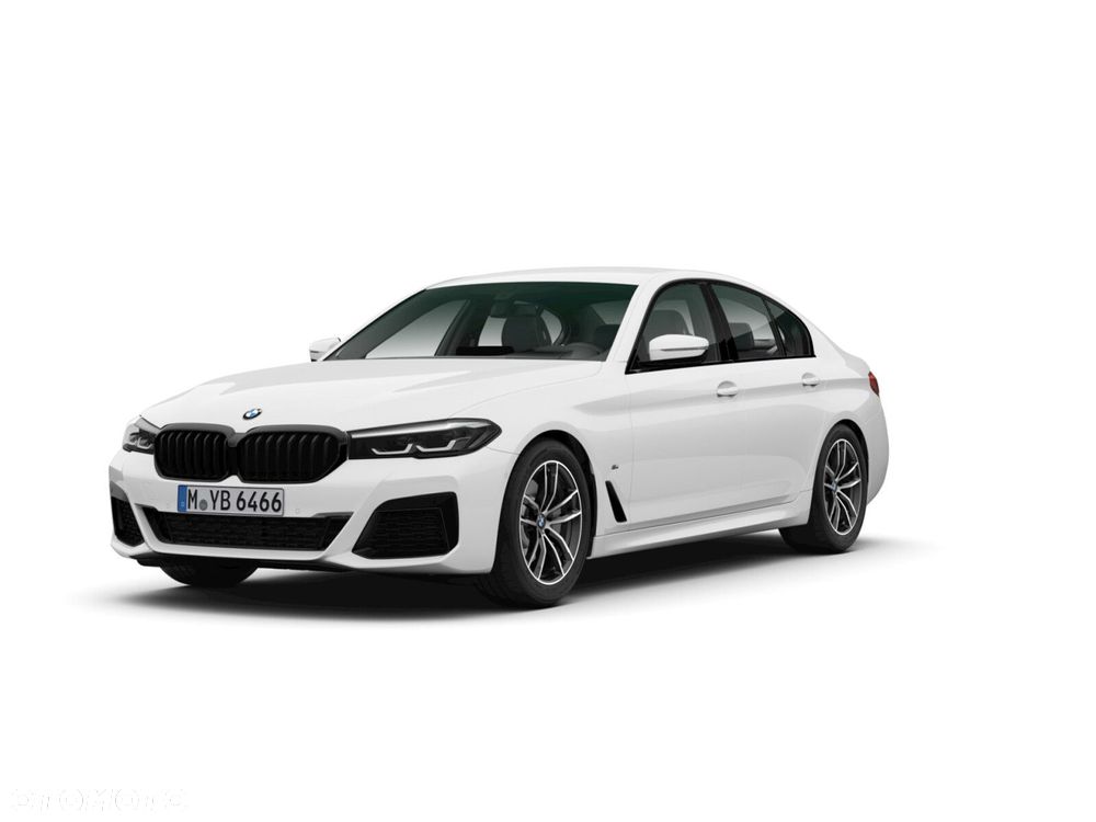 BMW Seria 5 520d xDrive M Sport sport - 2