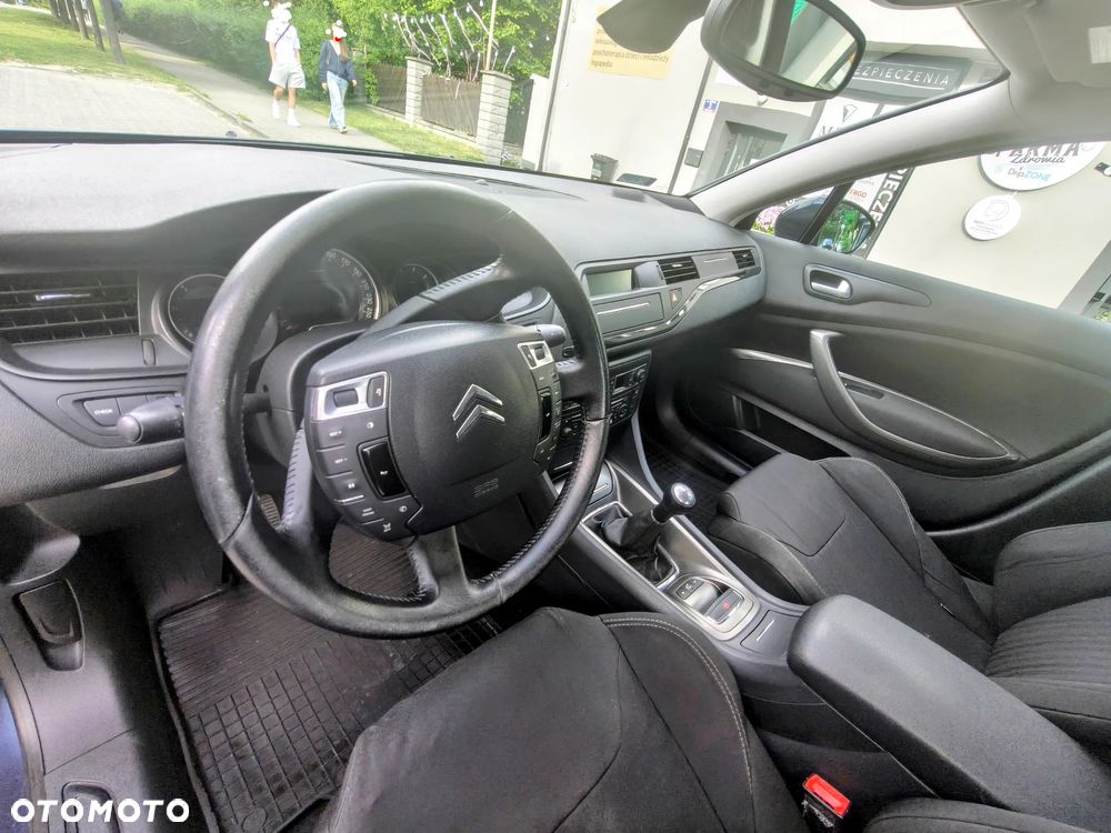 Citroën C5 2.0 16V Confort - 8