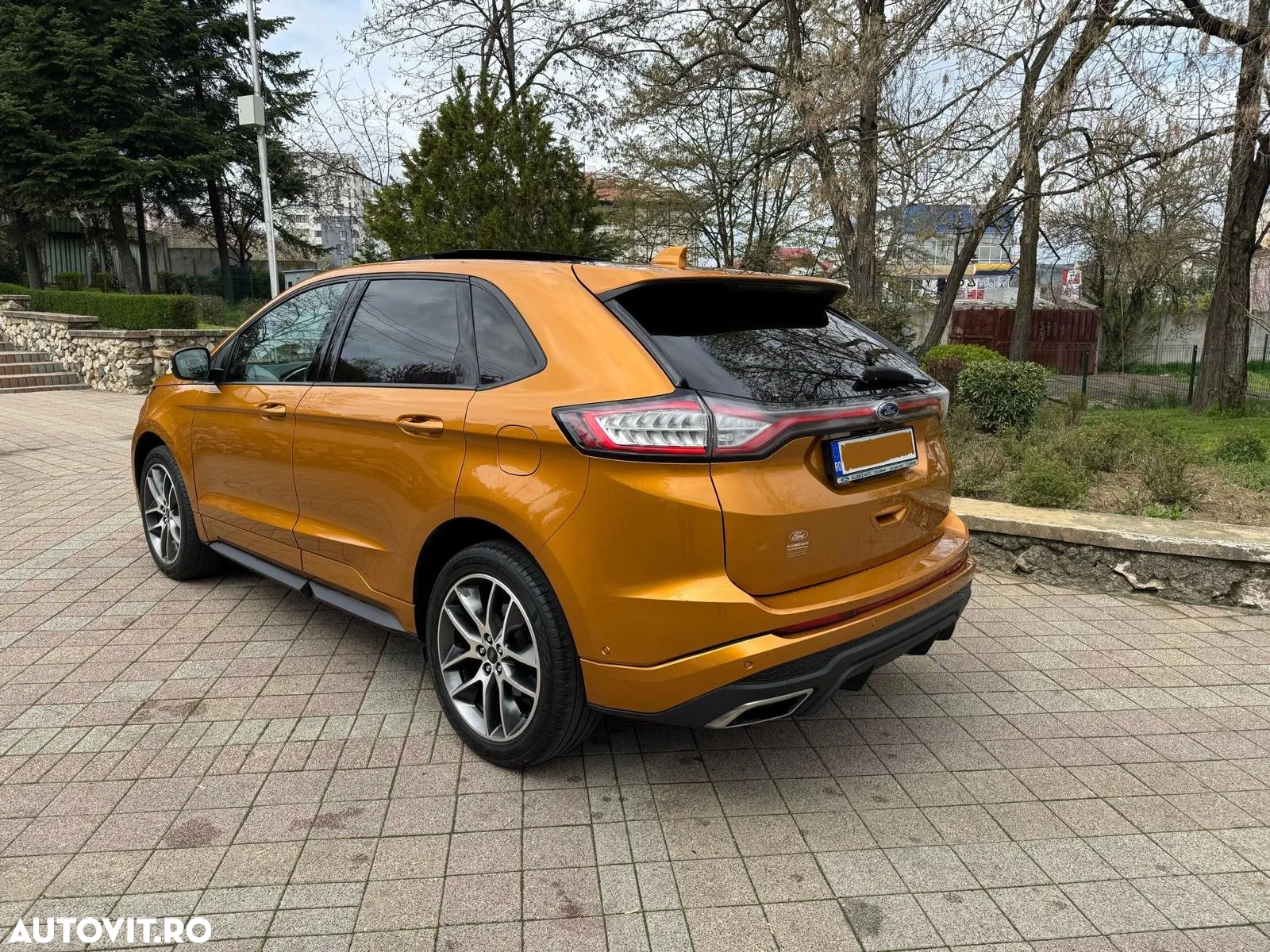 Ford Edge 2.0 TDCi Powershift Titanium - 9