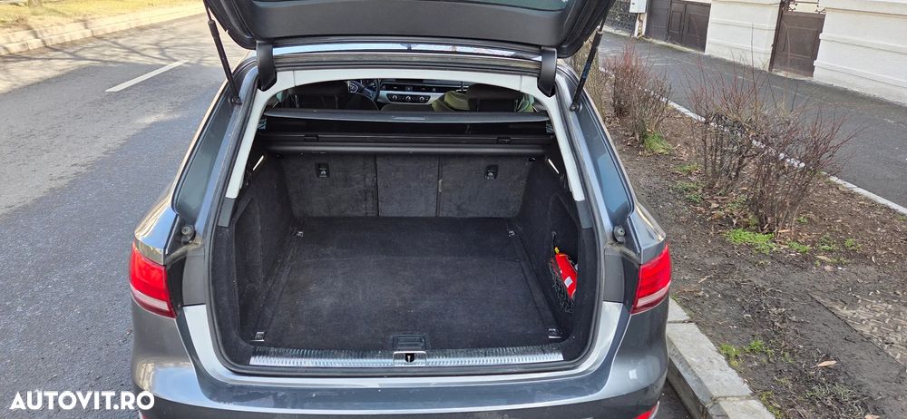 Audi A4 2.0 TDI S tronic - 22