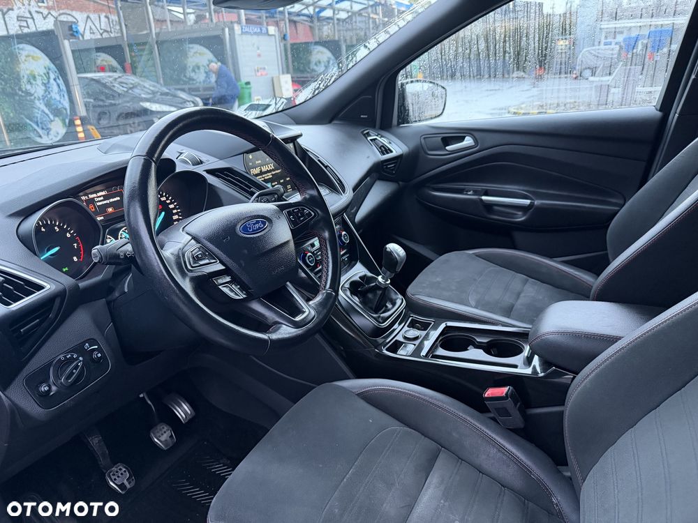 Ford Kuga - 3