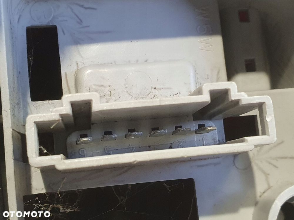LAMPA PRAWA VW Polo V 09-14r TYLNA prawy tył pasażera - 9