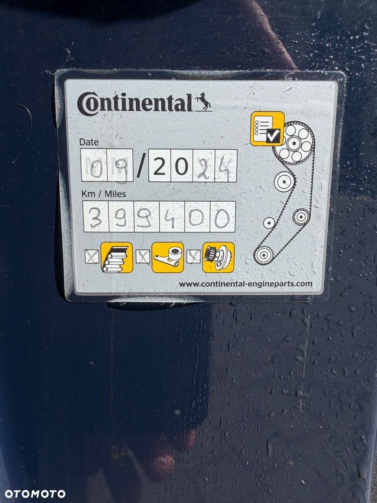 Volkswagen Sharan - 10