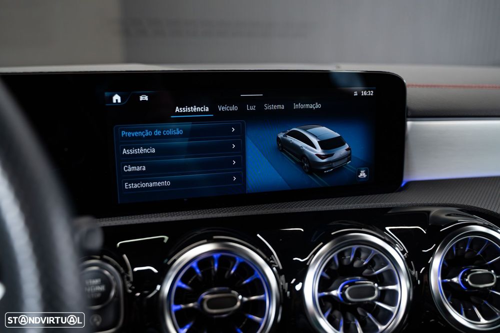 Mercedes-Benz CLA 220 d Shooting Brake AMG Line Aut. - 36