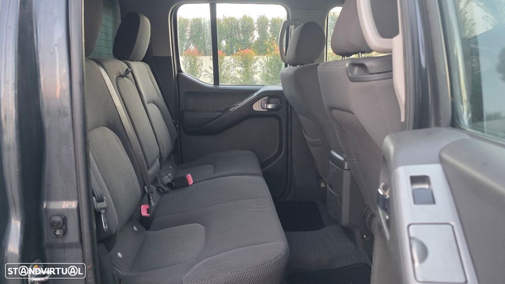 Nissan Navara 2.5 dCi CD SE Comf+C-C. - 14