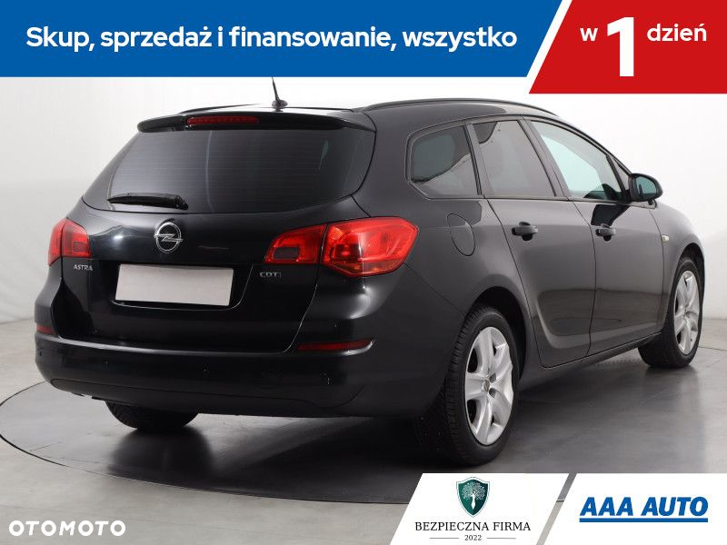 Opel Astra - 6
