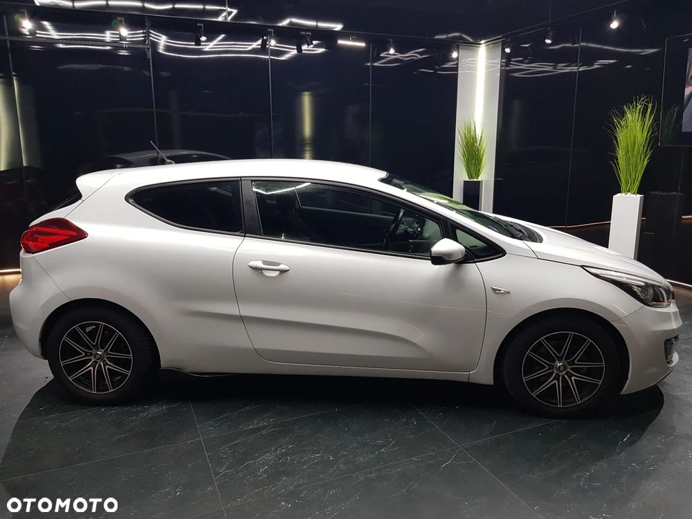 Kia ProCeed 1.4 Comfort + - 20
