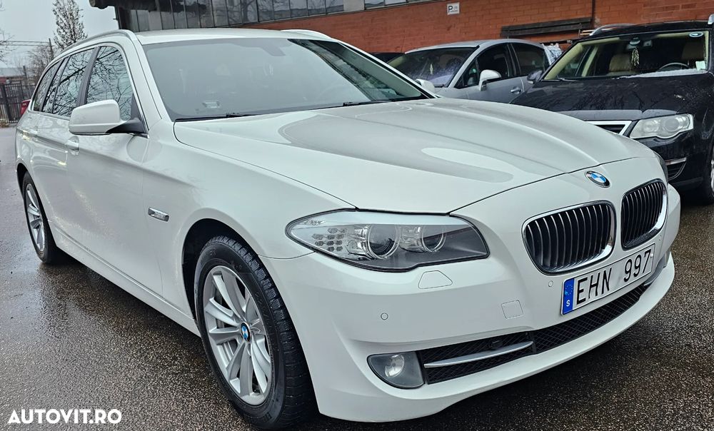 BMW Seria 5 520d Touring Aut. - 1