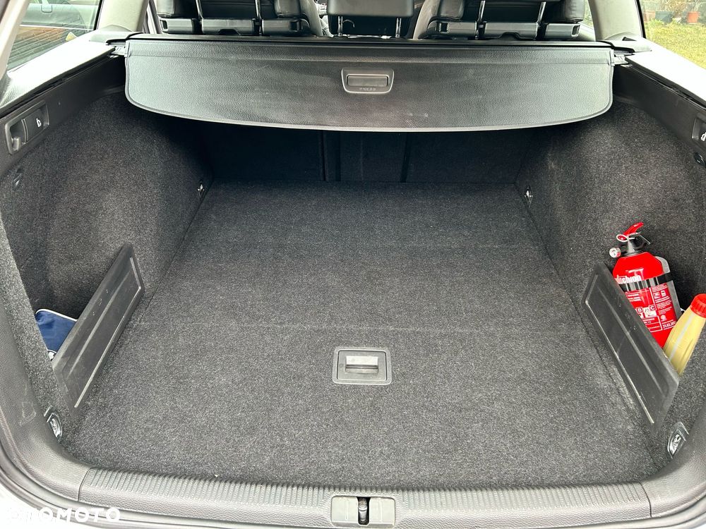 Volkswagen Passat 2.0 TDI Highline DSG - 22