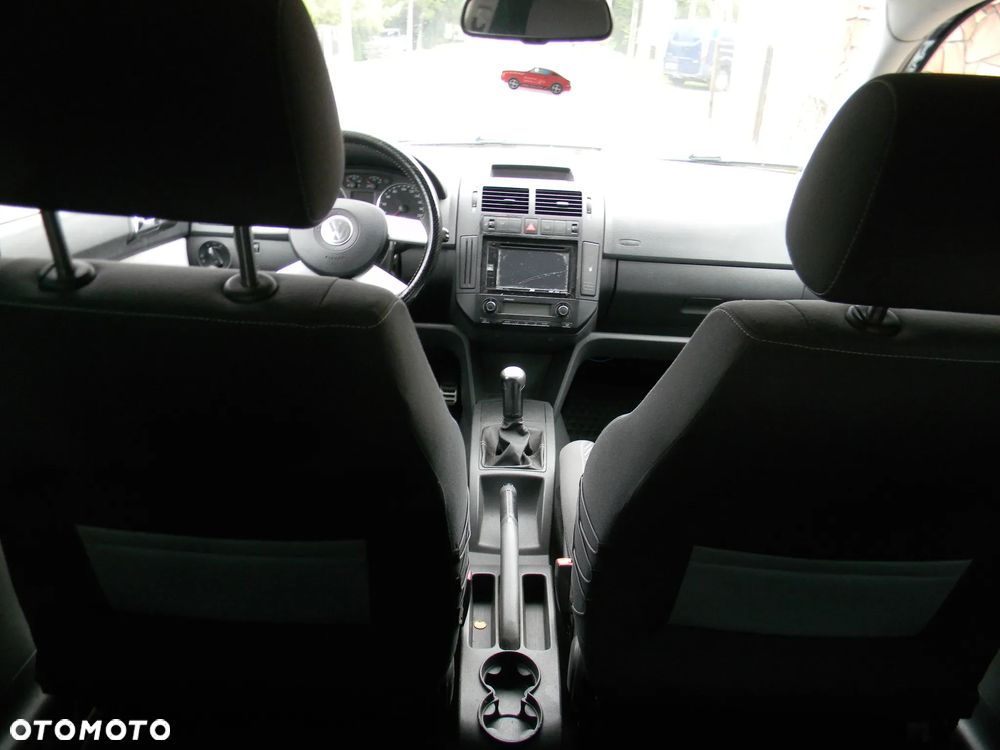 Volkswagen Polo Cross - 8