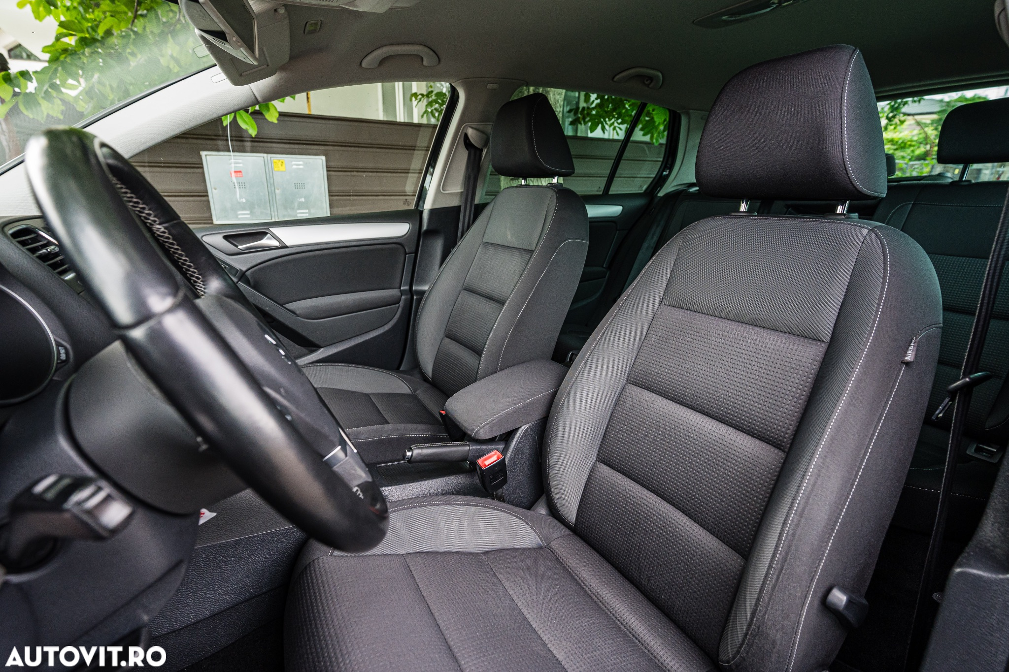 Volkswagen Golf 1.4 TSI Highline - 28