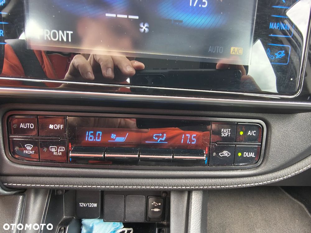 Toyota Corolla 1.6 Comfort - 16