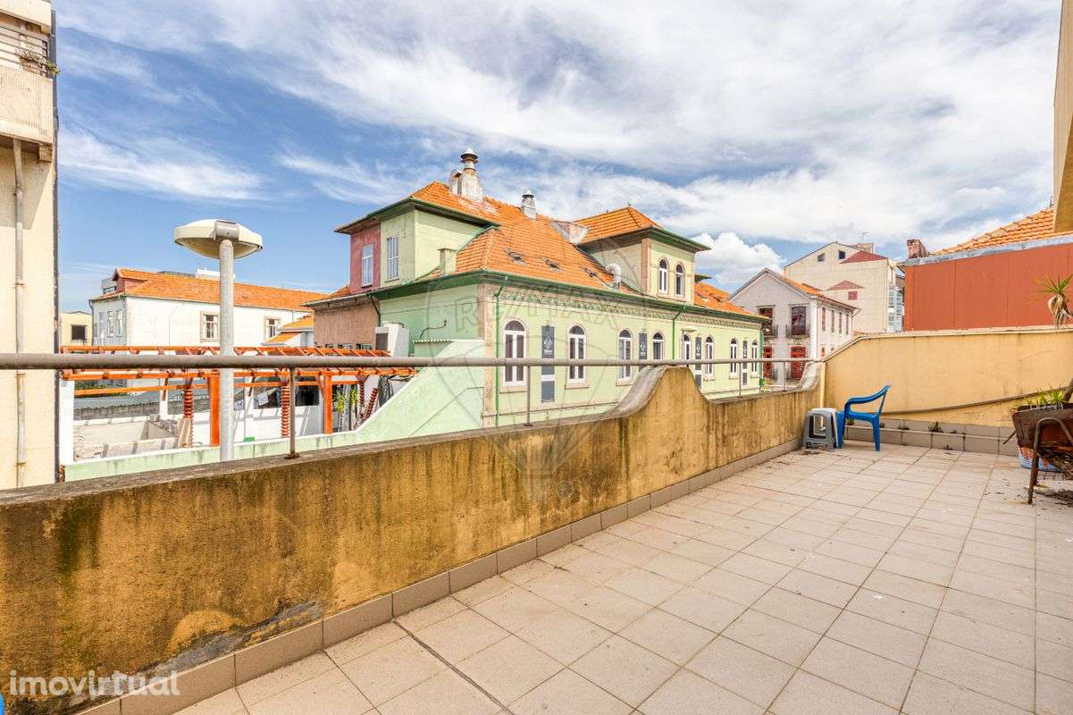 Moradia T7 para venda - Grande imagem: 4/41