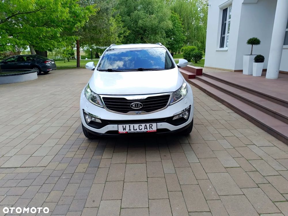 Kia Sportage 2.0 CRDI 4WD Automatik Dream-Team Edition - 13
