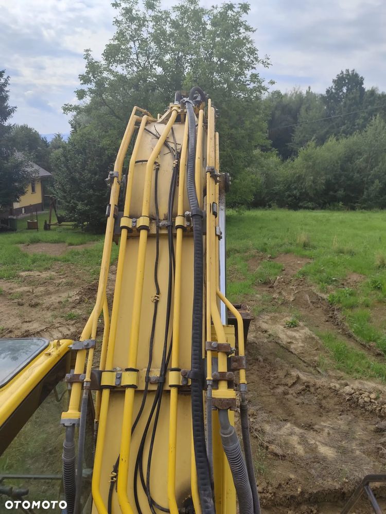 Komatsu PC210 - 4