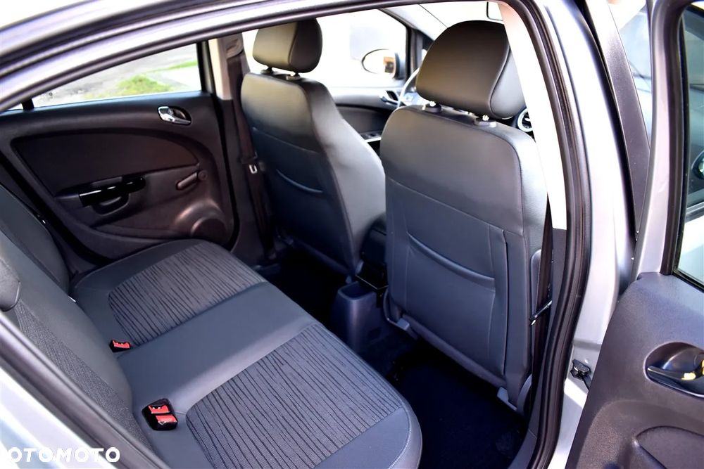 Opel Corsa 1.4 16V Active - 20