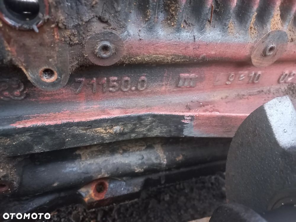 Wał,Blok,silnik same,lamborghini,hurlimann,1000.3 A,1000.4 WT10,1000.6 ATI,WTI3,A1,turbo,70779.0,001304890 2C,71150.0,07511100/30,TULEJA ,tłok,korbowód,kompletny silnik,głowica,woda,powietrze,koła rozrządu,wałek,miska,explorer,titran,antares,laser,3cylindry,4 cylindry,5 cylindrów,6cylindrów. - 7