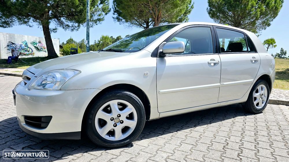 Toyota Corolla 1.4 D-4D Sol - 19