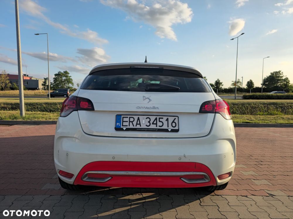 Citroën DS4 1.6 THP SoChic MCP - 5