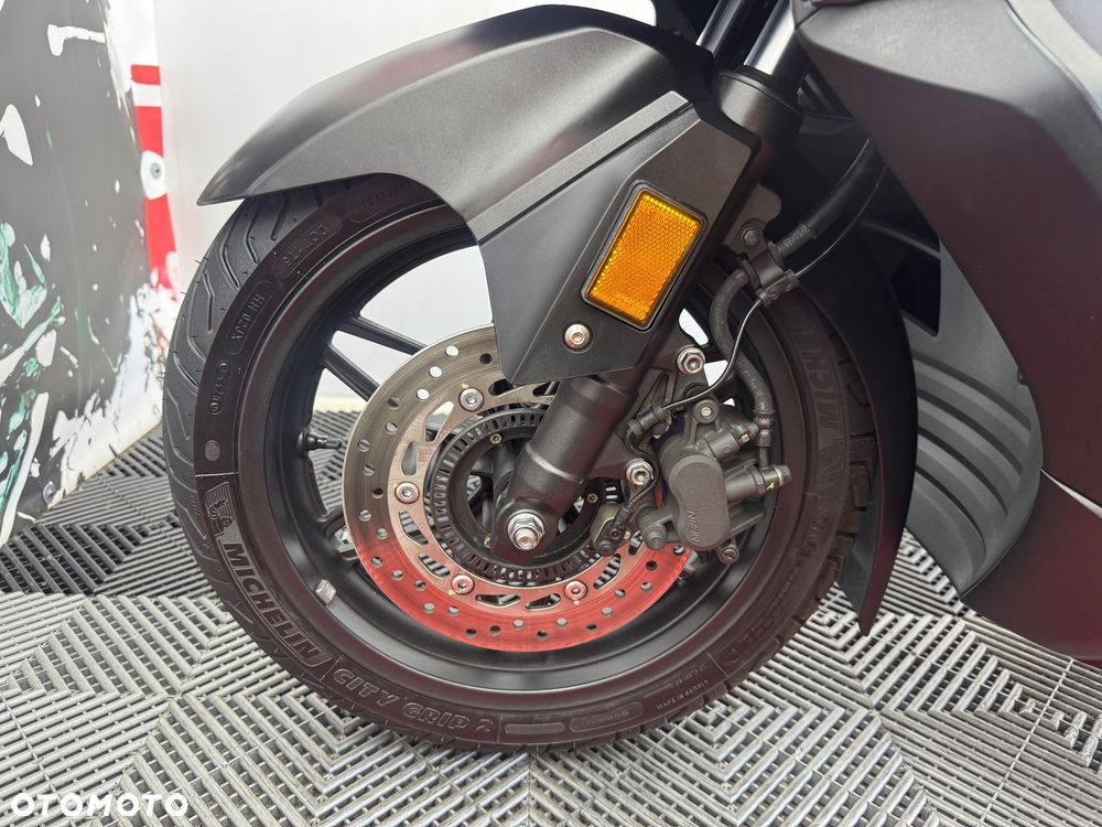 Honda NSS - 8