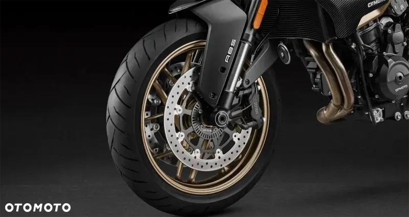 CFMoto NK - 4