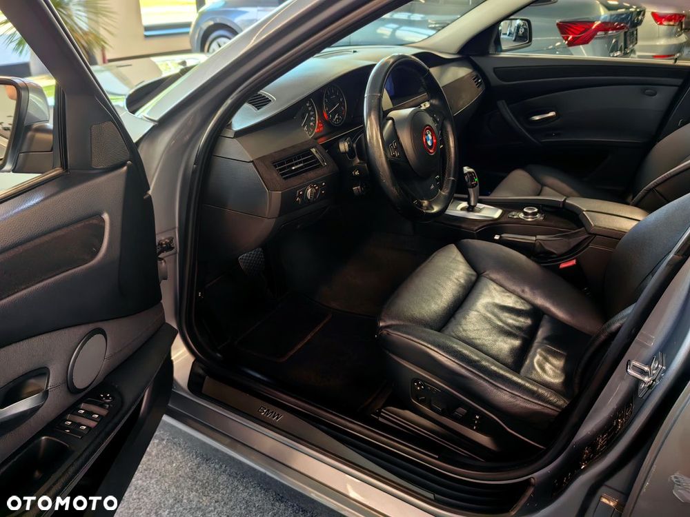 BMW Seria 5 525i Edition Exclusive - 6