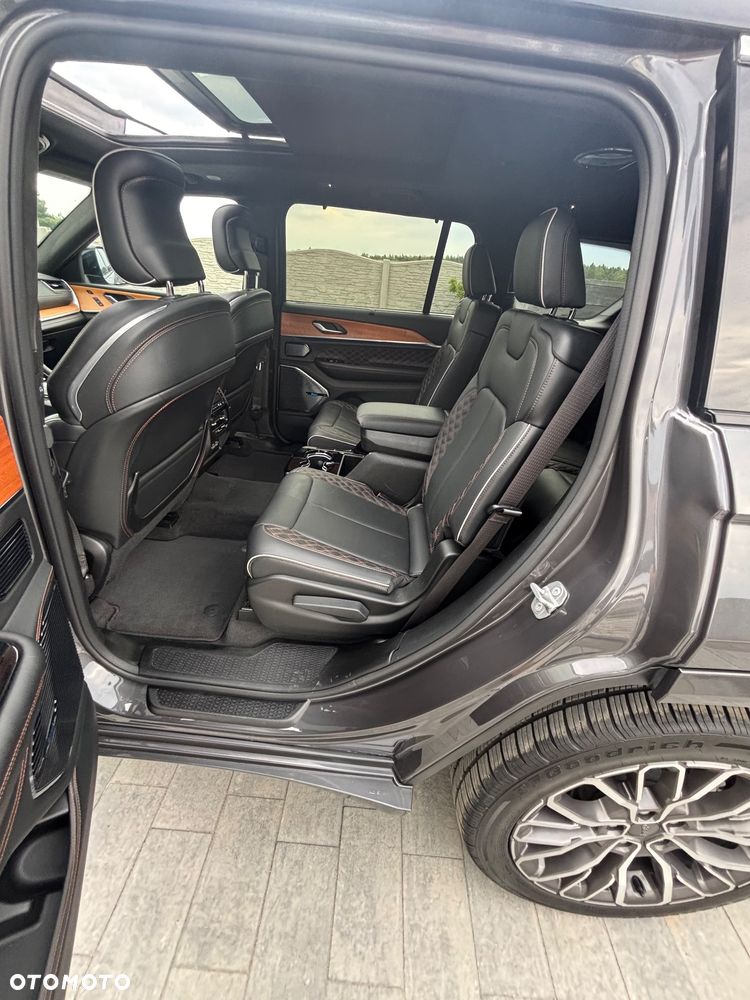 Jeep Grand Cherokee 5.7 V8 HEMI 4WD Automatik Summit - 14