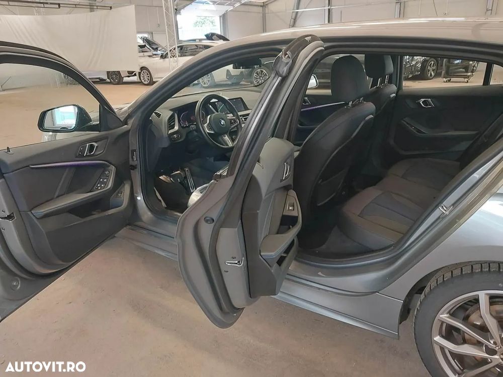 BMW Seria 1 120d Aut. M Sport - 11