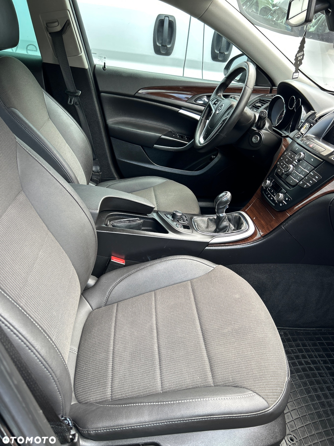 Opel Insignia 2.0 CDTI Cosmo - 10