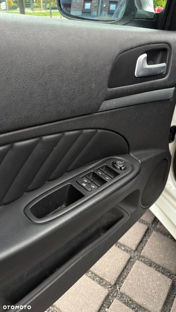 Alfa Romeo 159 1.9 JTDM 16V DPF ti - 36