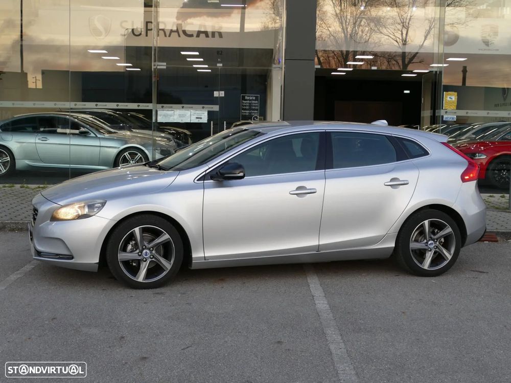 Volvo V40 1.6 D2 Momentum - 14