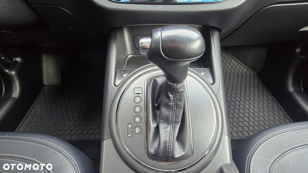 Kia Sportage 2.0 CVVT 4WD Automatik Vision - 35