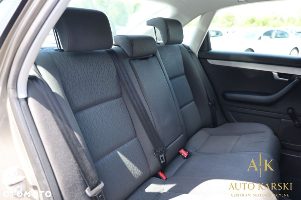 Audi A4 Avant - 35