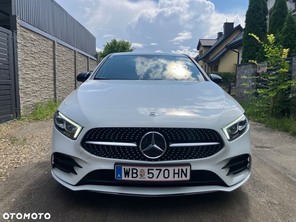 Mercedes-Benz Klasa A 180 7G-DCT AMG Line - 3