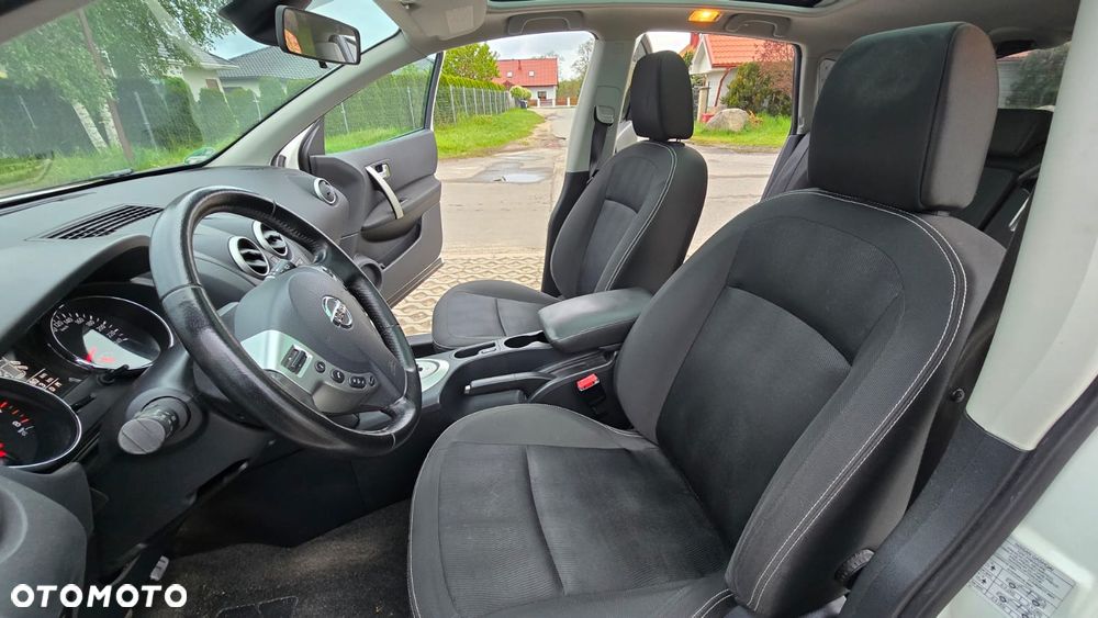 Nissan Qashqai 2.0 Tekna CVT - 10