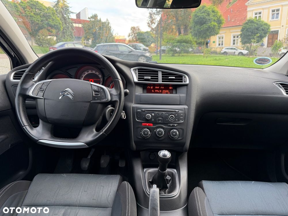 Citroën C4 VTi 120 Style - 25