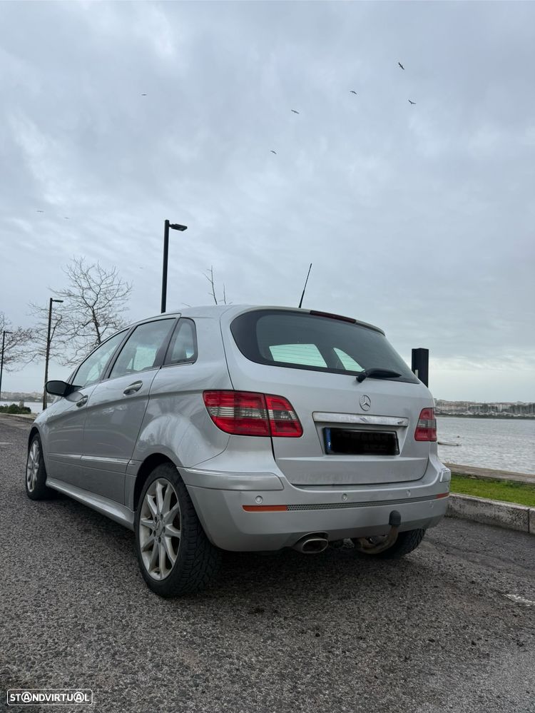 Mercedes-Benz B 180 CDI Autotronic - 6