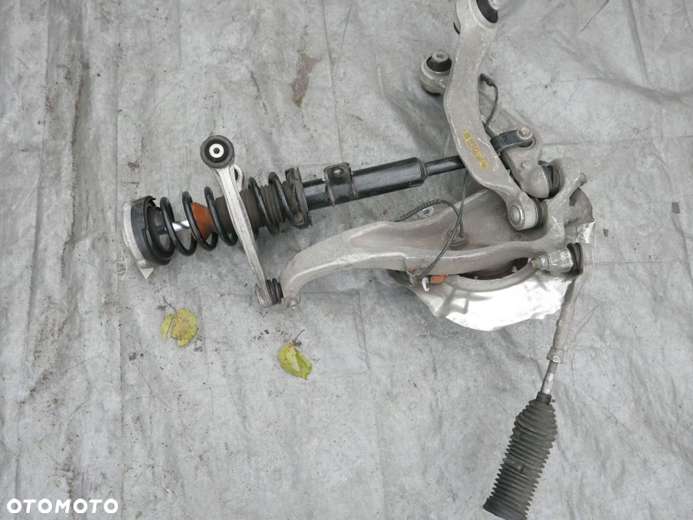 bmw f12 macpherson prawy zwrotnica wahacz piasta - 2