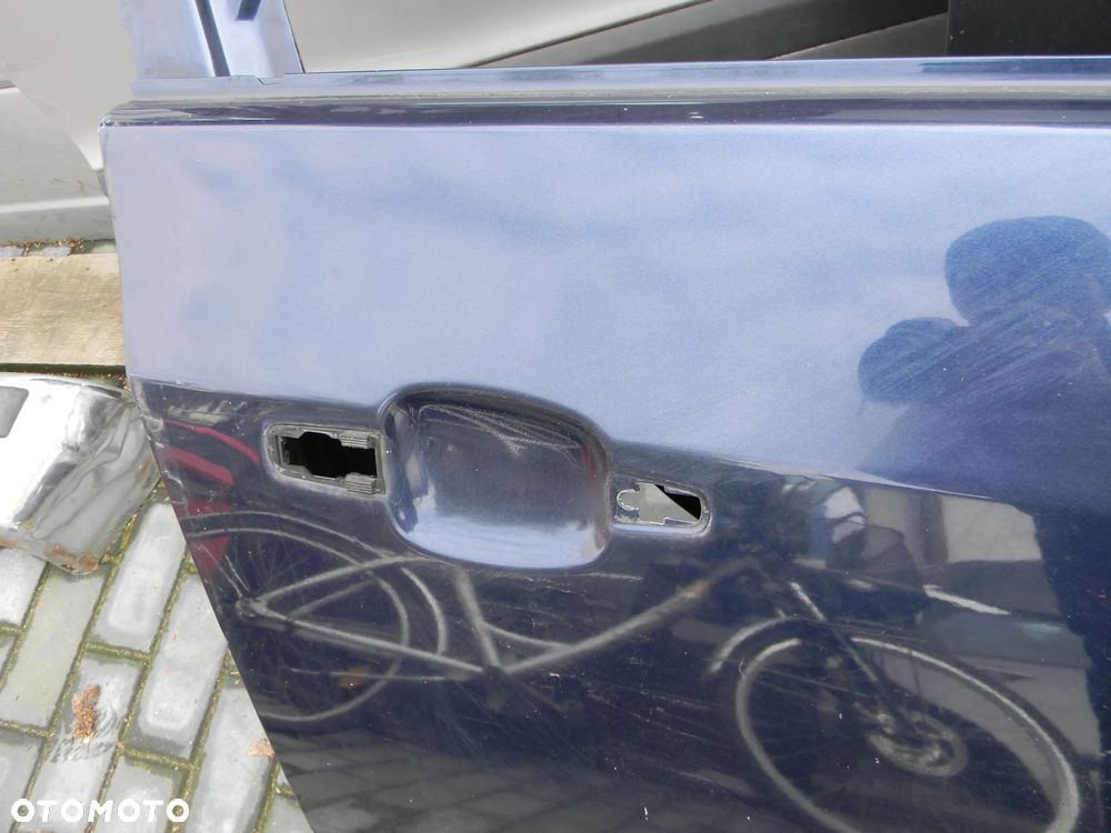 drzwi prawe przód OPEL ASTRA IV J 5D - 2