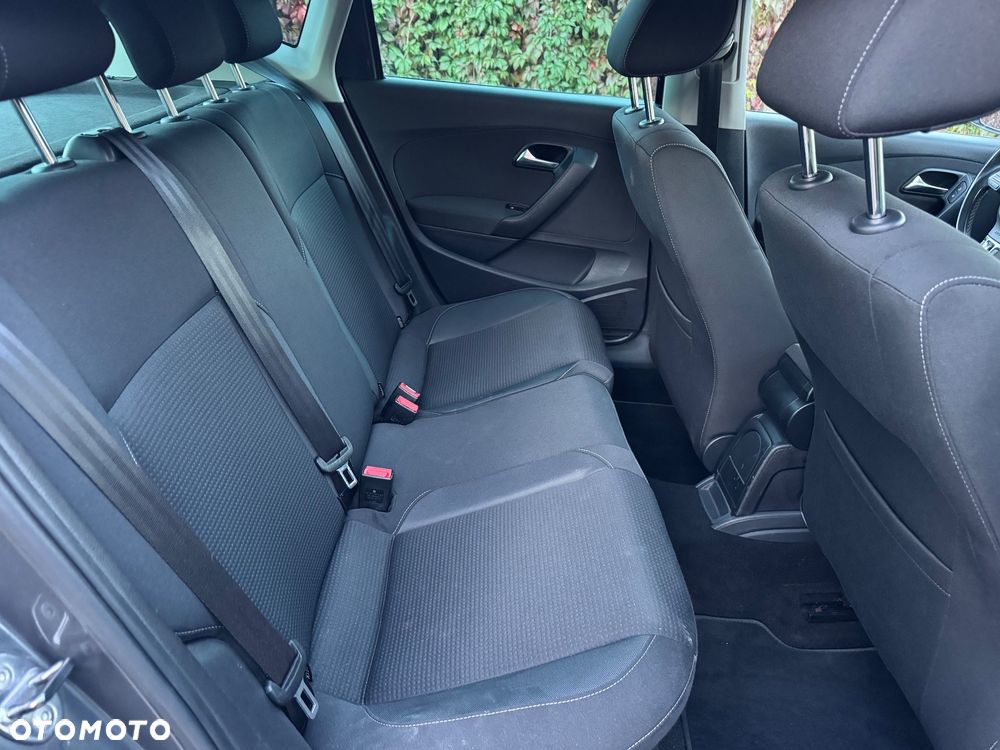Volkswagen Polo - 9