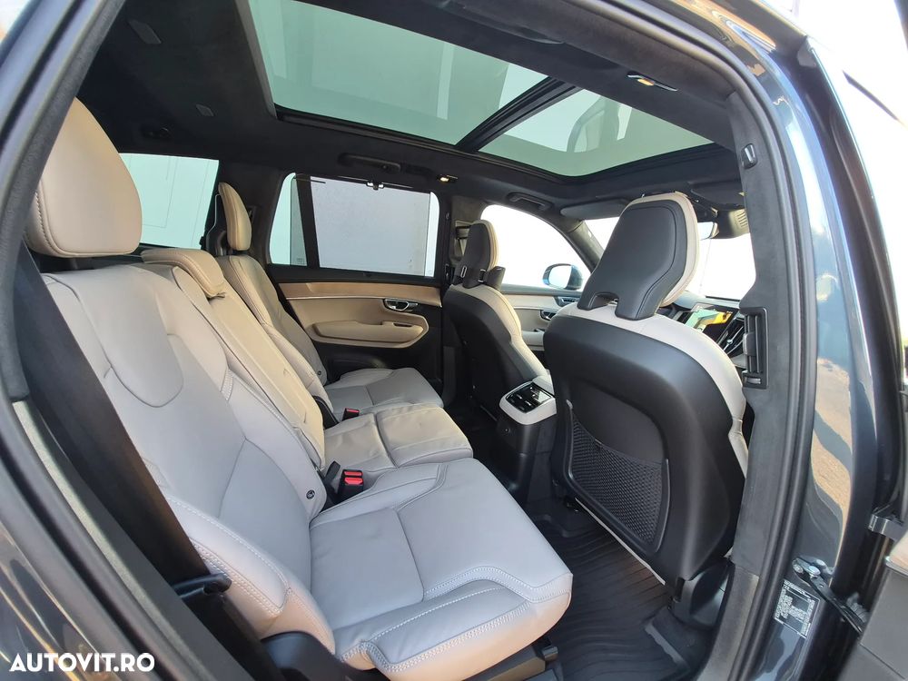 Volvo XC 90 T8 AWD PHEV Ultra Bright - 19