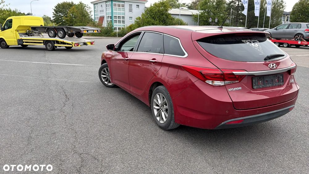 Hyundai i40 i40cw 1.6 Fifa World Cup Edition - 28