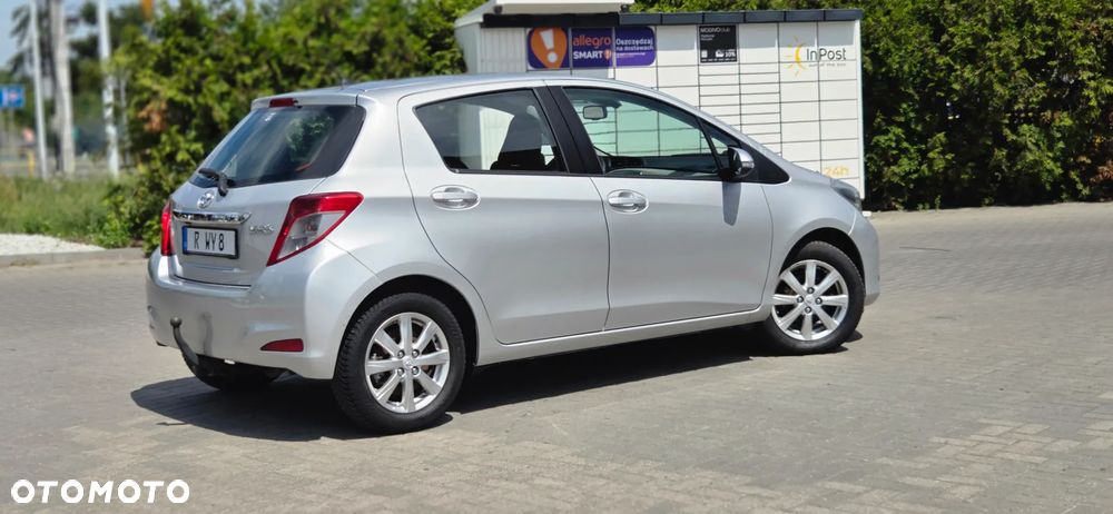 Toyota Yaris 1.33 VVT-i Executive - 16