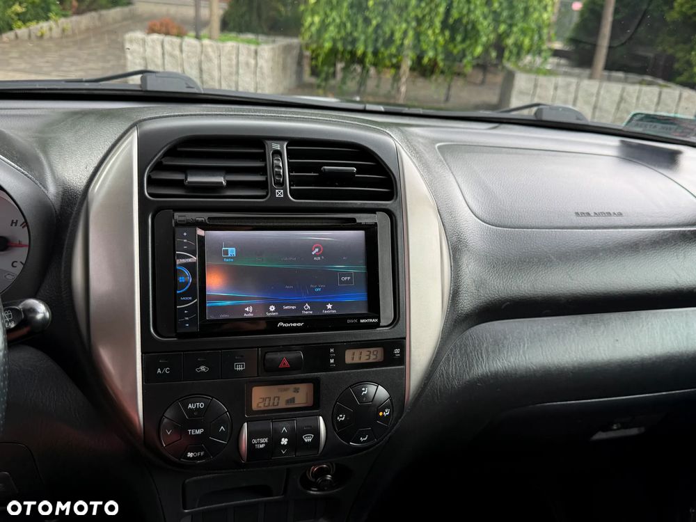 Toyota RAV4 2.0 VVT-i Sol - 15