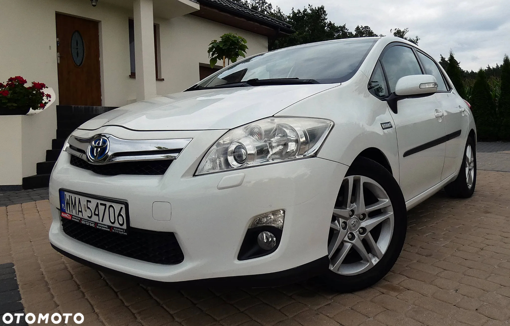 Toyota Auris 1.8 HSD Luna - 34